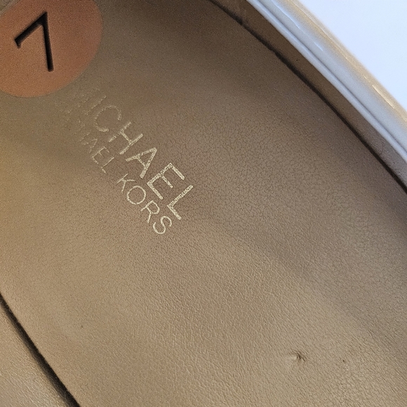 Michael Kors Beige Heels - Picture 4 of 6